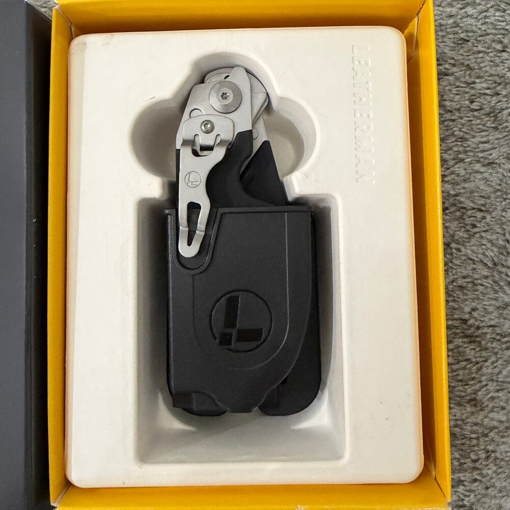 NIB Leatherman Raptor Rescue - Picture 2 of 3